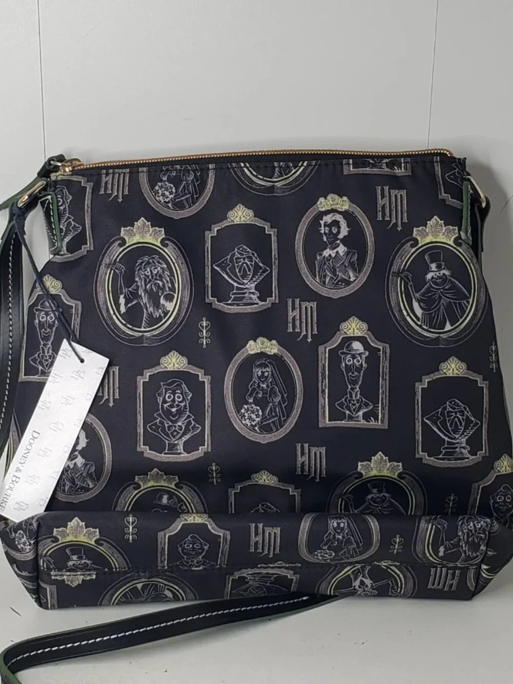 New Dooney Bourke Disney Haunted Mansion 2 Crossbody Bag Ghost Portrait Print - Picture 9 of 12